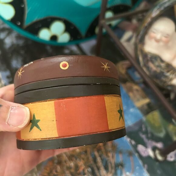 2 Vintage Celestial Trinket Box Wood Carved SUN & Moon Jewellery Holder 3.5" - Picture 9 of 16